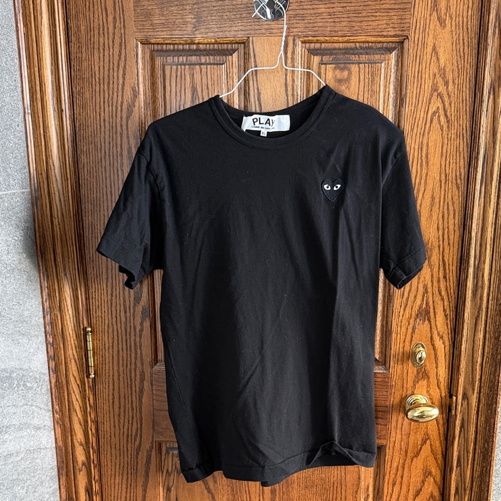 Comme des Garcons PLAY Black Short-Sleeve Heart Logo Tee